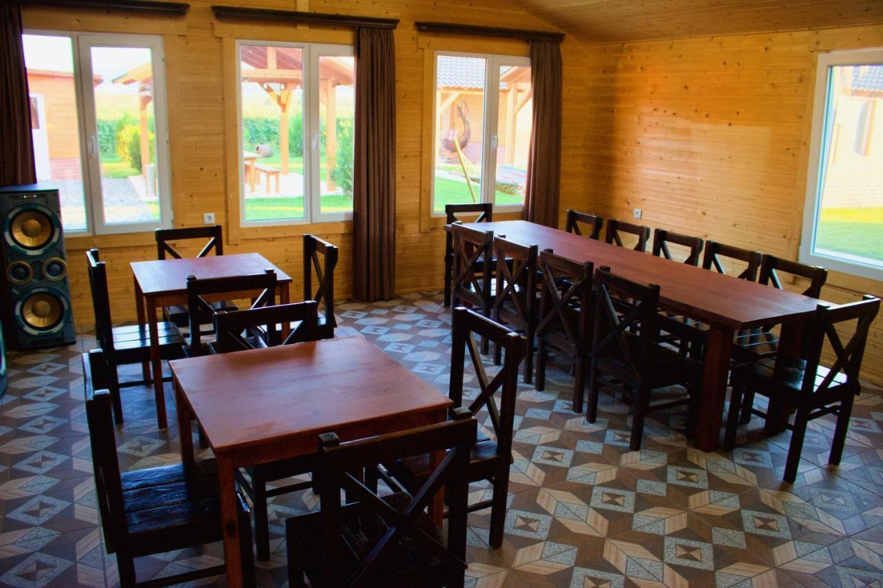Finca Idoize Camping Hotel Akhmeta エクステリア 写真