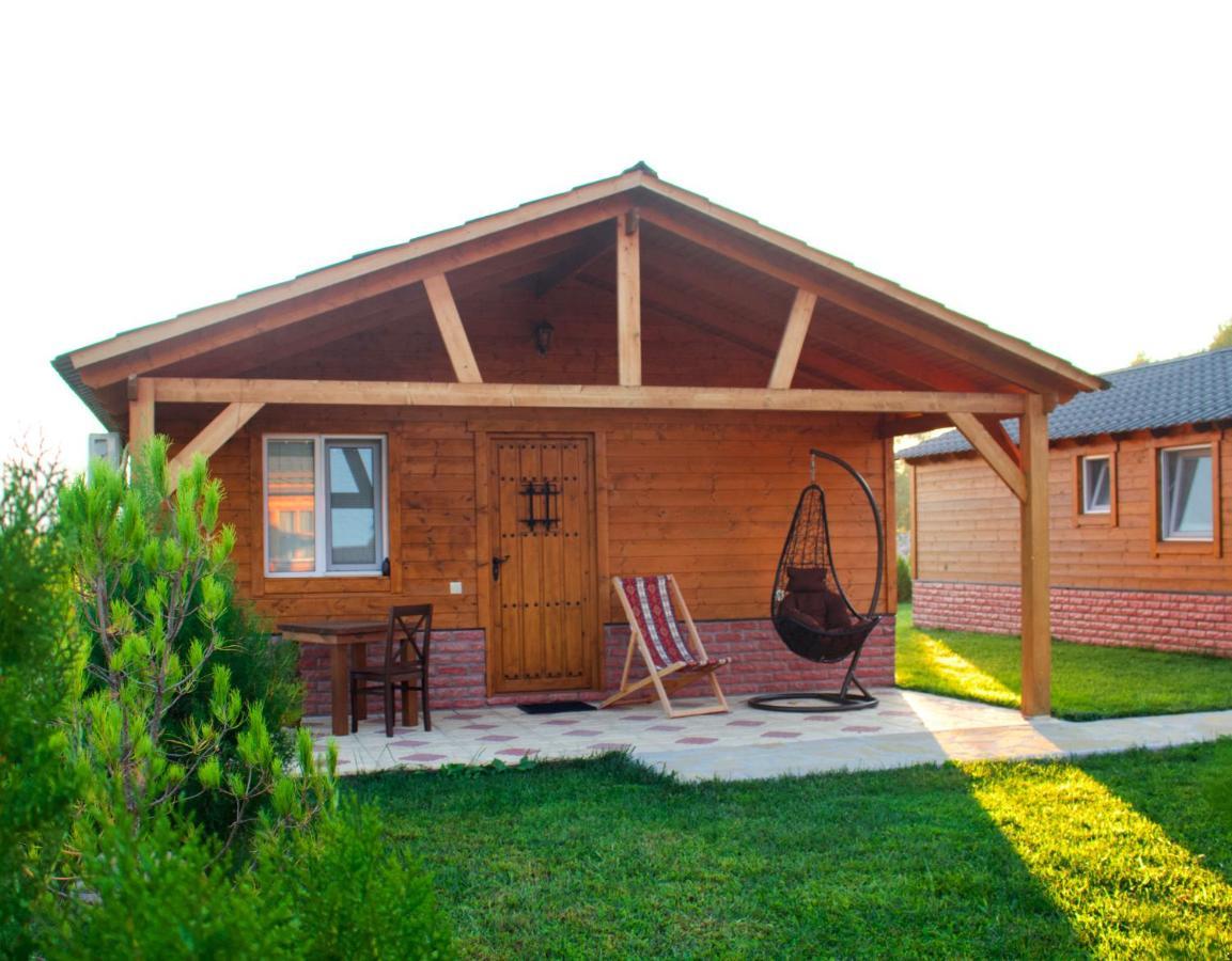 Finca Idoize Camping Hotel Akhmeta エクステリア 写真